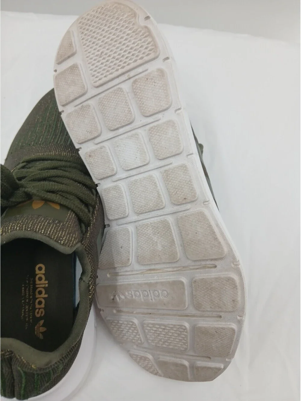 Adidas Swift Run 1.0 Shoes Womens 6.5 Green Athletic Casual Low Top Sneakers